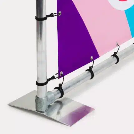 Cadres auto-portants pour bâche