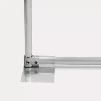 Cadres auto-portants pour bâche