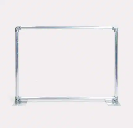 Cadres auto-portants pour bâche