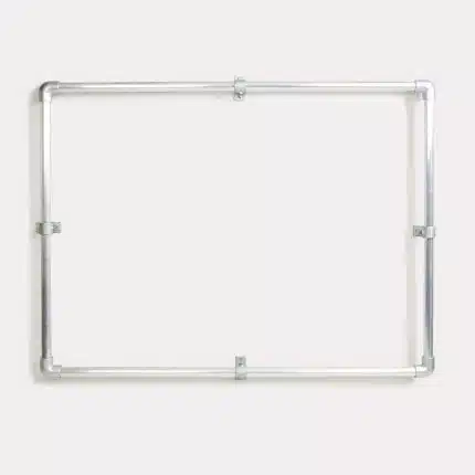 Cadres muraux pour bâche