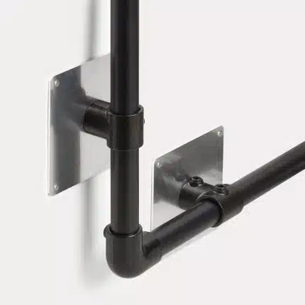 Cadres muraux pour bâche